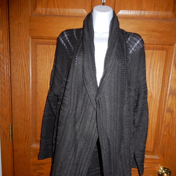 Style & Co. Sweaters - ❄NWT Style & Co Cardigan with Hankerchief Hemline